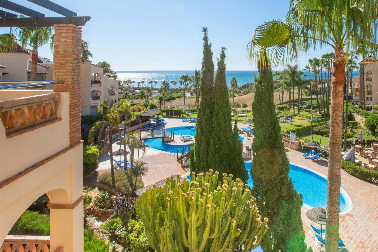 Wyndham Residences Costa Del Sol Фуeнхирола Екстериор снимка