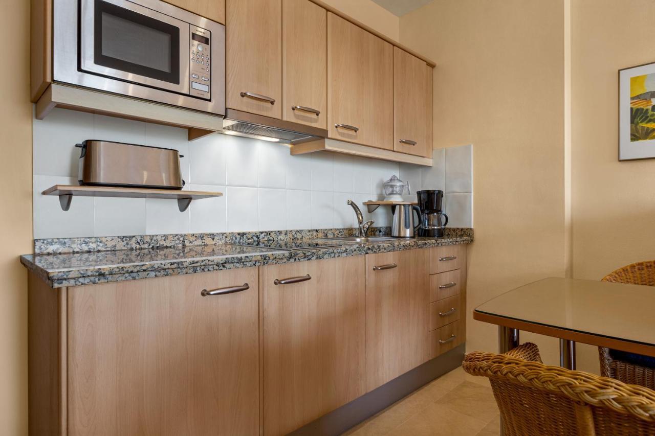 Wyndham Residences Costa Del Sol Фуeнхирола Екстериор снимка