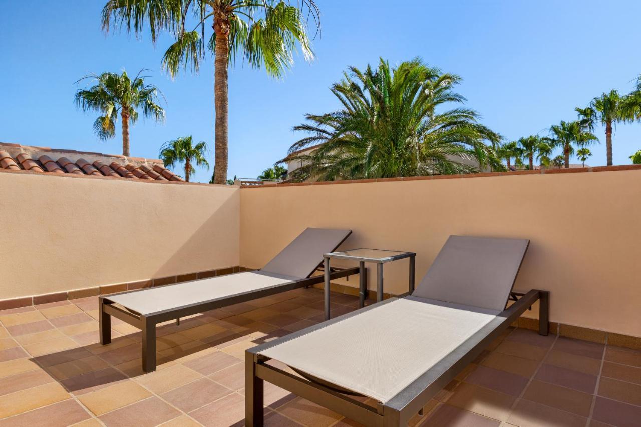 Wyndham Residences Costa Del Sol Фуeнхирола Екстериор снимка
