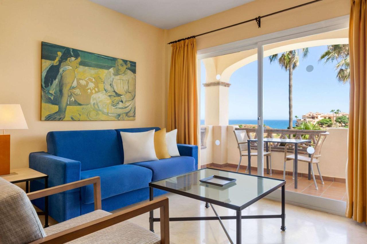 Wyndham Residences Costa Del Sol Фуeнхирола Екстериор снимка