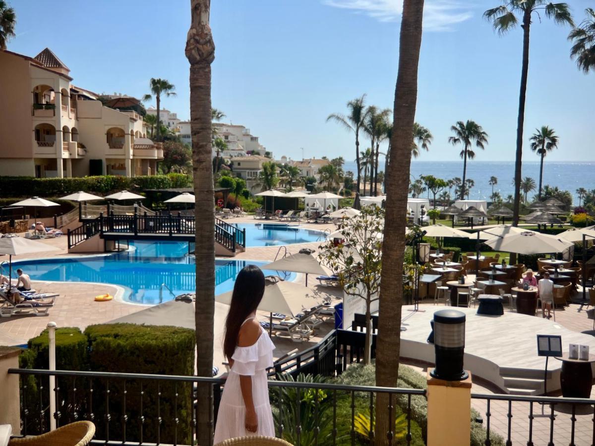 Wyndham Residences Costa Del Sol Фуeнхирола Екстериор снимка