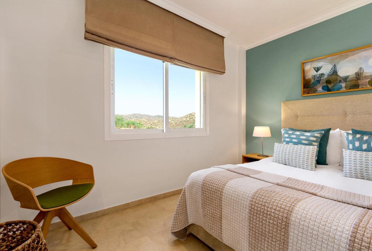 Wyndham Residences Costa Del Sol Фуeнхирола Екстериор снимка
